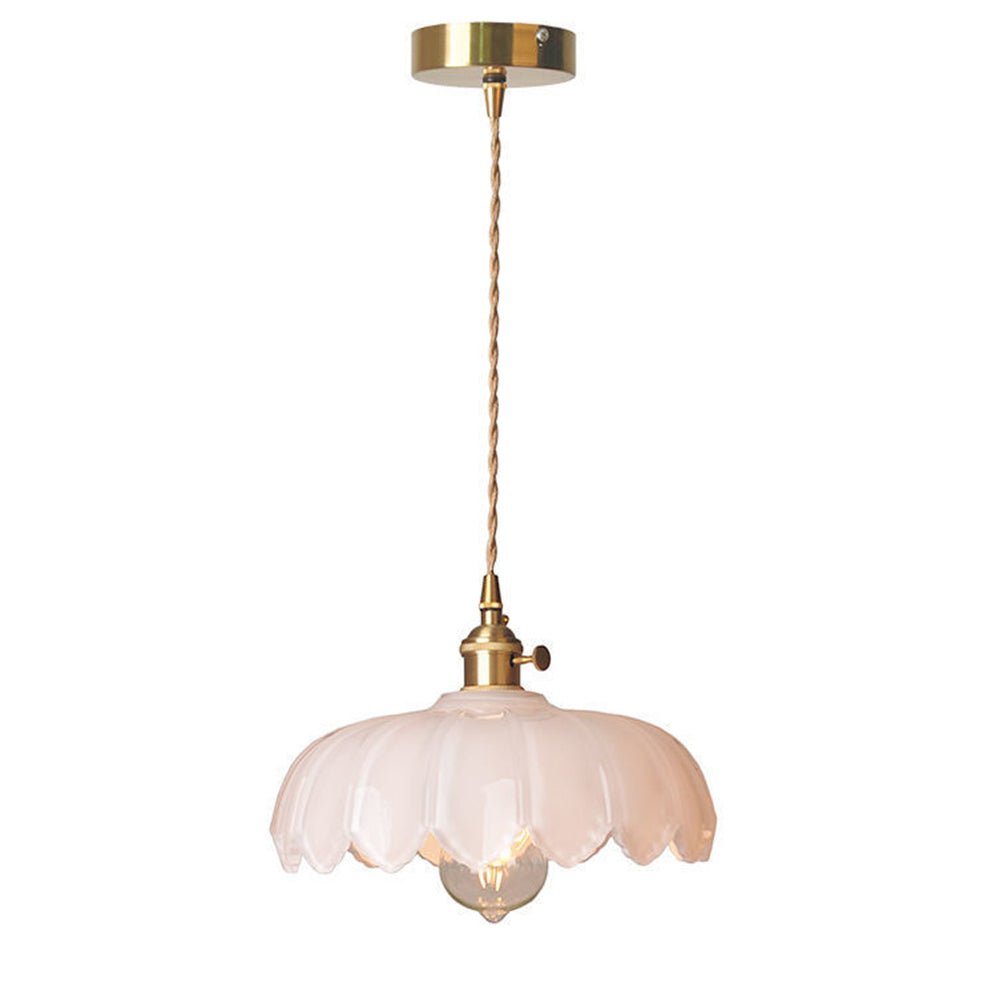 Elegant Radiance | Ceiling Lamp with a Modern Design